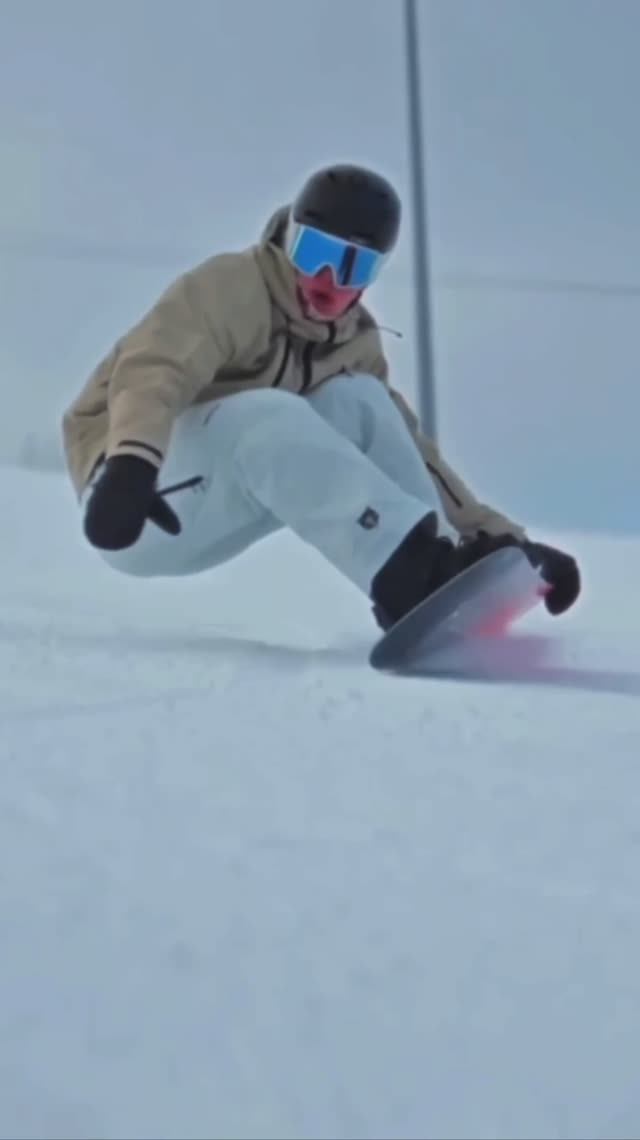 🏂 А вы знали, что в «САПКЛАБ» есть сноуборды? #shorts смотреть онлайн