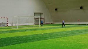 ФК Таганрог 2016 - Харцызск 2016. 10-2. 29.11.2025. Зимнее первенство по футболу по 2016г.