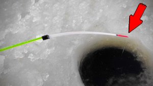 ПЕРВЫЙ ЛЁД 2025-26 УДИВИЛ! Разбурил русло РЕКИ и вот кто КЛЮЁТ! Рыбалка 2025