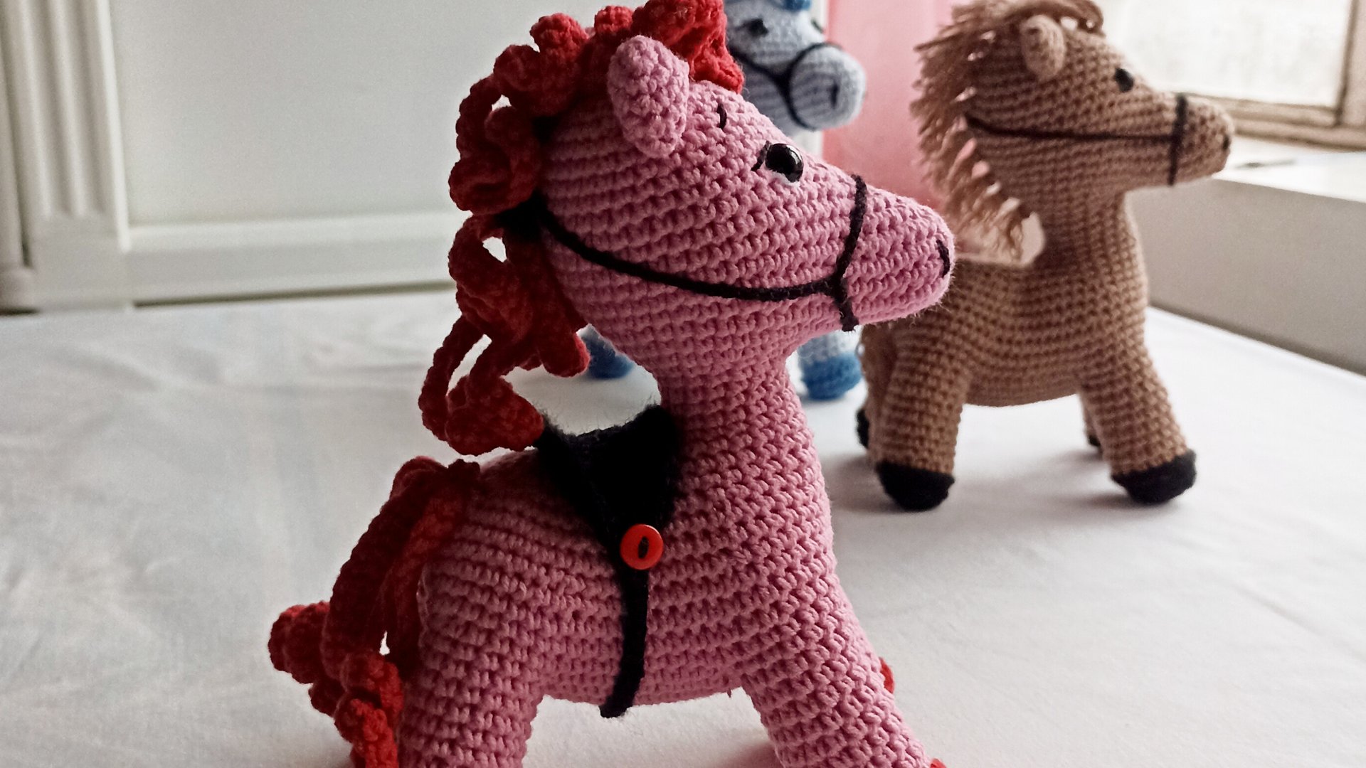 Лошадка с красивой гривой ч 3.тело. смотреть онлайн