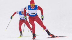 Большунов напал на Бакурова во время лыжного спринта на этапе Кубка России