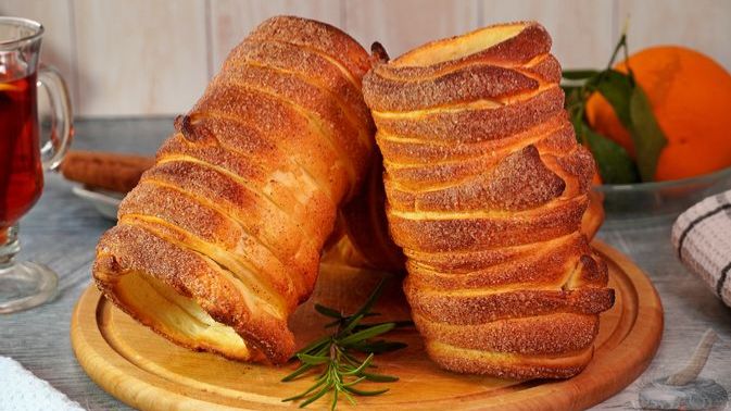 Сдобные сладкие трубочки. КЮРТЁШКАЛАЧ С КОРИЦЕЙ В ДУХОВКЕ смотреть онлайн