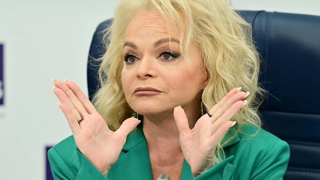 Тапки для Долиной смотреть онлайн