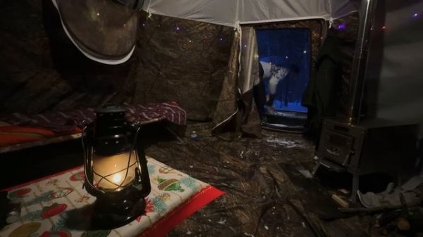 Пережидаю метель - ночевка в зимнем лесу. Итоги года в палатке.