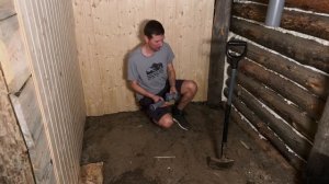 По следу волка в дом под землей. После метели дорога в один конец.