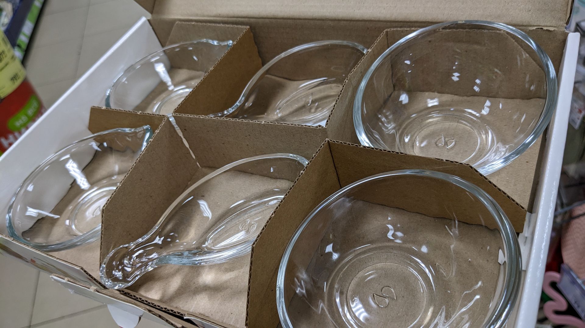 В Фикс Прайс привезли российскую посуду, удобные шланги, теплые вещи, декор и многое другое смотреть онлайн