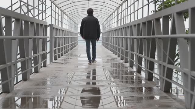 Дождь и я смотреть онлайн