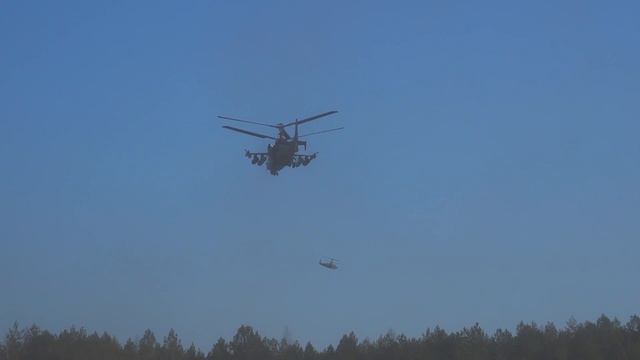 СВО День 35: 💥 Ударные вертолеты Ка-52 ВКС России уничтожили ВСУ смотреть онлайн