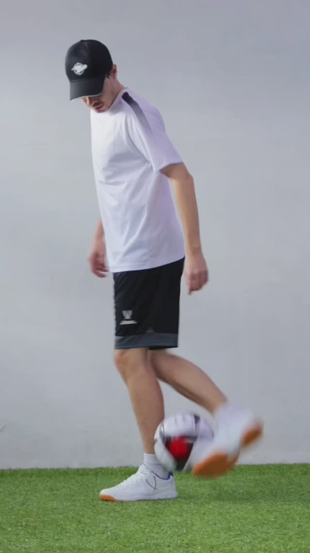 ФУТБОЛЬНЫЙ СТИЛЬ смотреть онлайн