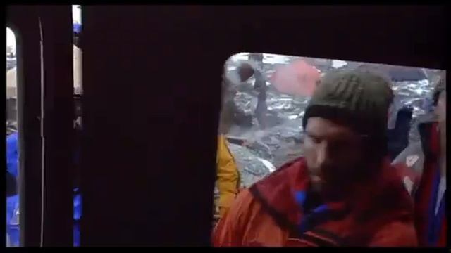 _Вертикальный предел_ трейлер (2000) смотреть онлайн