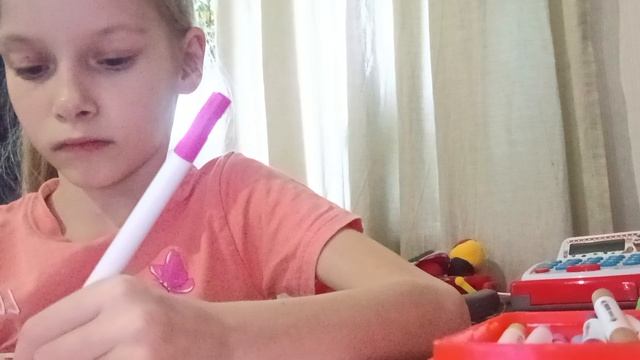 Мия и раскраски