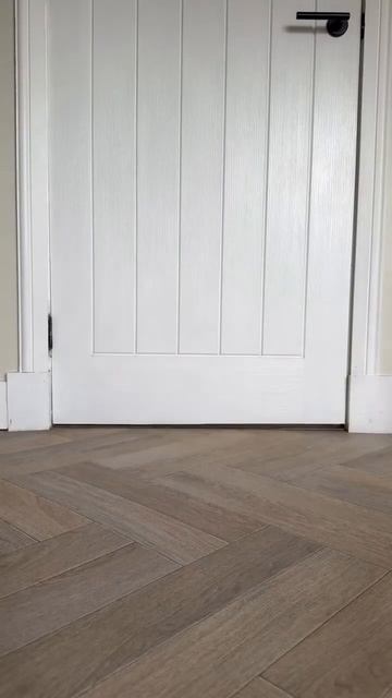 Просто ОООЧЕНЬ радуемся ВЫХОДНЫМ #доброеутро #видеосживотными #животные #юмор #собаки смотреть онлайн