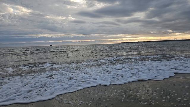 Абхазия 2025. Шум моря в замедленной съемке