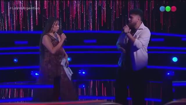 La llamadora — Милена Саламанка против Агустин Исасменди