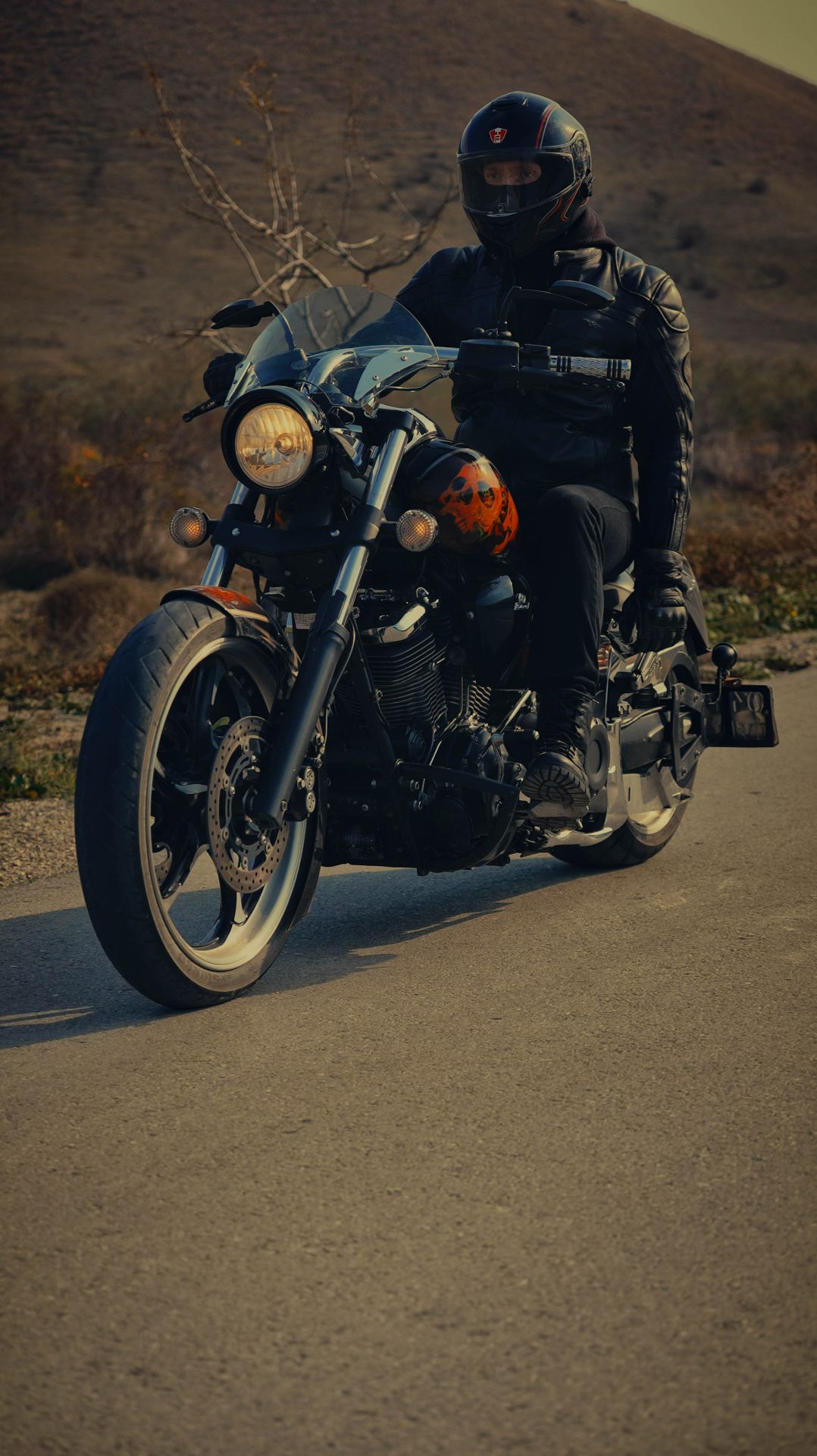 Байкер - красивое видео под песню Арии: Осколок льда. смотреть онлайн