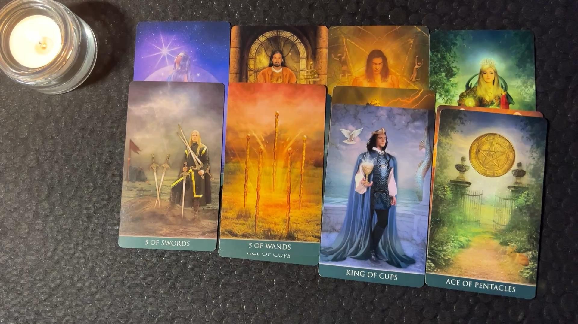 Какие мысли о ВАС не дают покоя загаданному мужчине смотреть онлайн