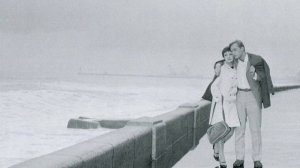 Каждый вечер в одиннадцать (Эва Шервуд)