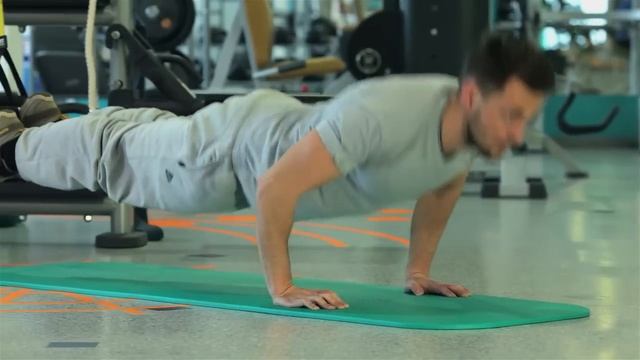 Музыка для тренировок 2025 💪 Плейлист с лучшими песнями для фитнеса и тренировок в зале! смотреть онлайн