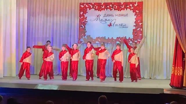 ТАНЦУЙ - танцевальный коллектив Фаворит