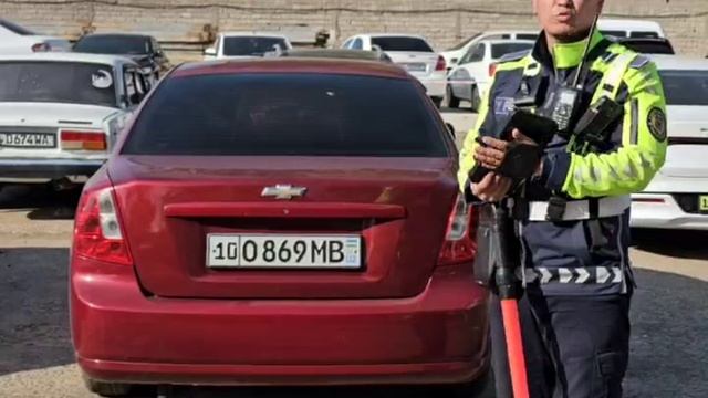 Ҳайдовчилик гувоҳномасига эга бўлмасдан автомобиль бошқарган фуқарога белгиланган тартибда чора кўри смотреть онлайн