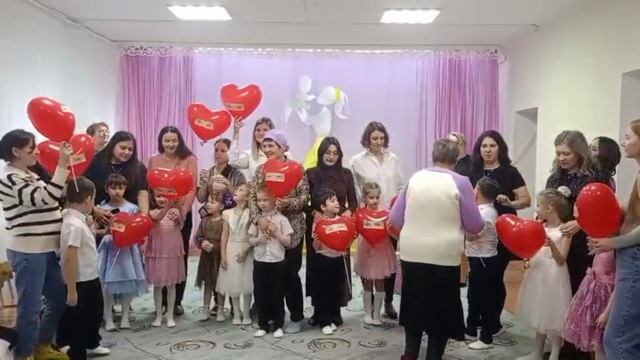 Праздничный концерт ко Дню матери