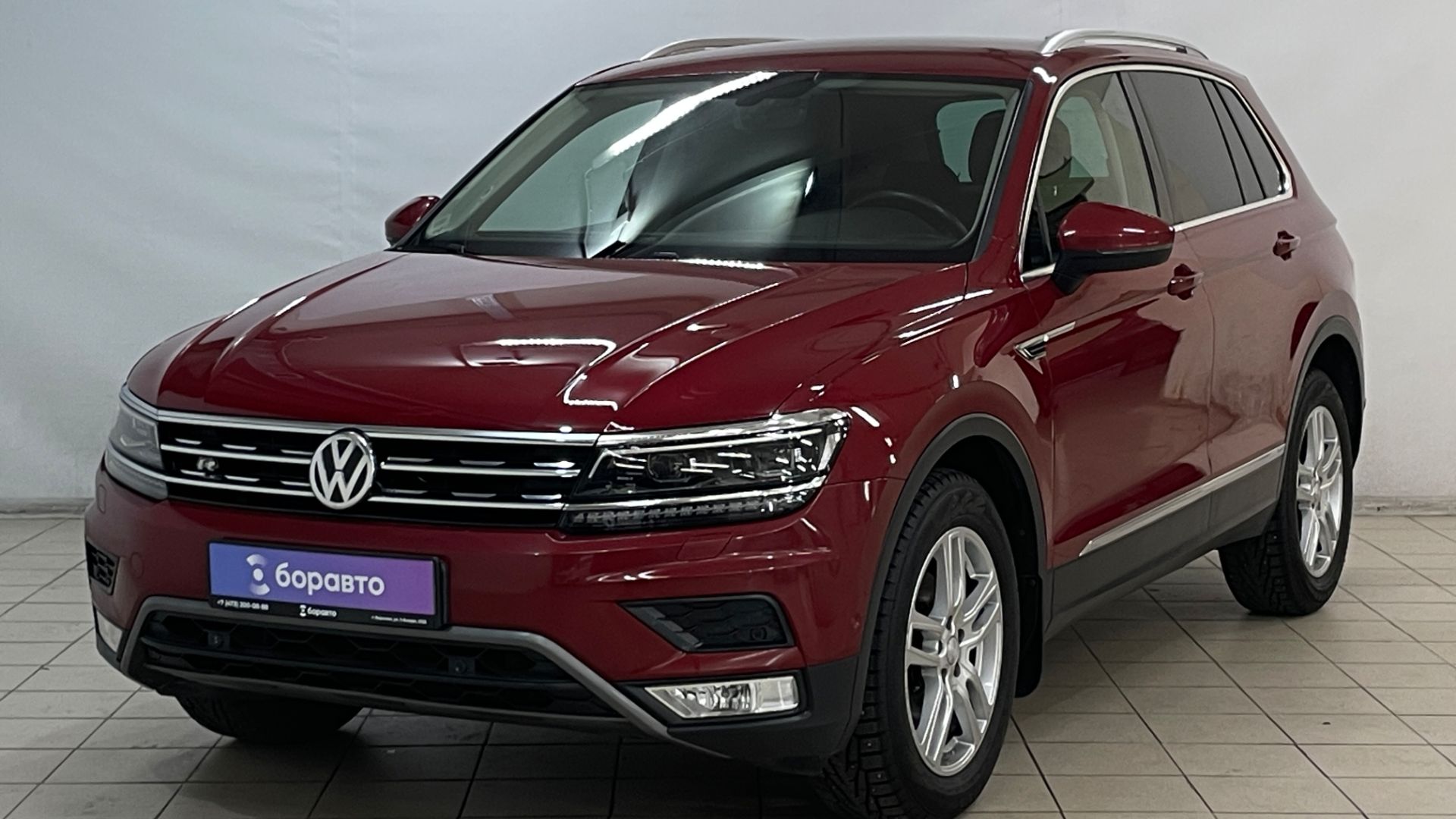 VOLKSWAGEN TIGUAN смотреть онлайн