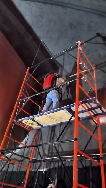 #Клининг, #Послестроительная #уборка, #Обеспыливание на высоте, #Роторная чистка пола смотреть онлайн