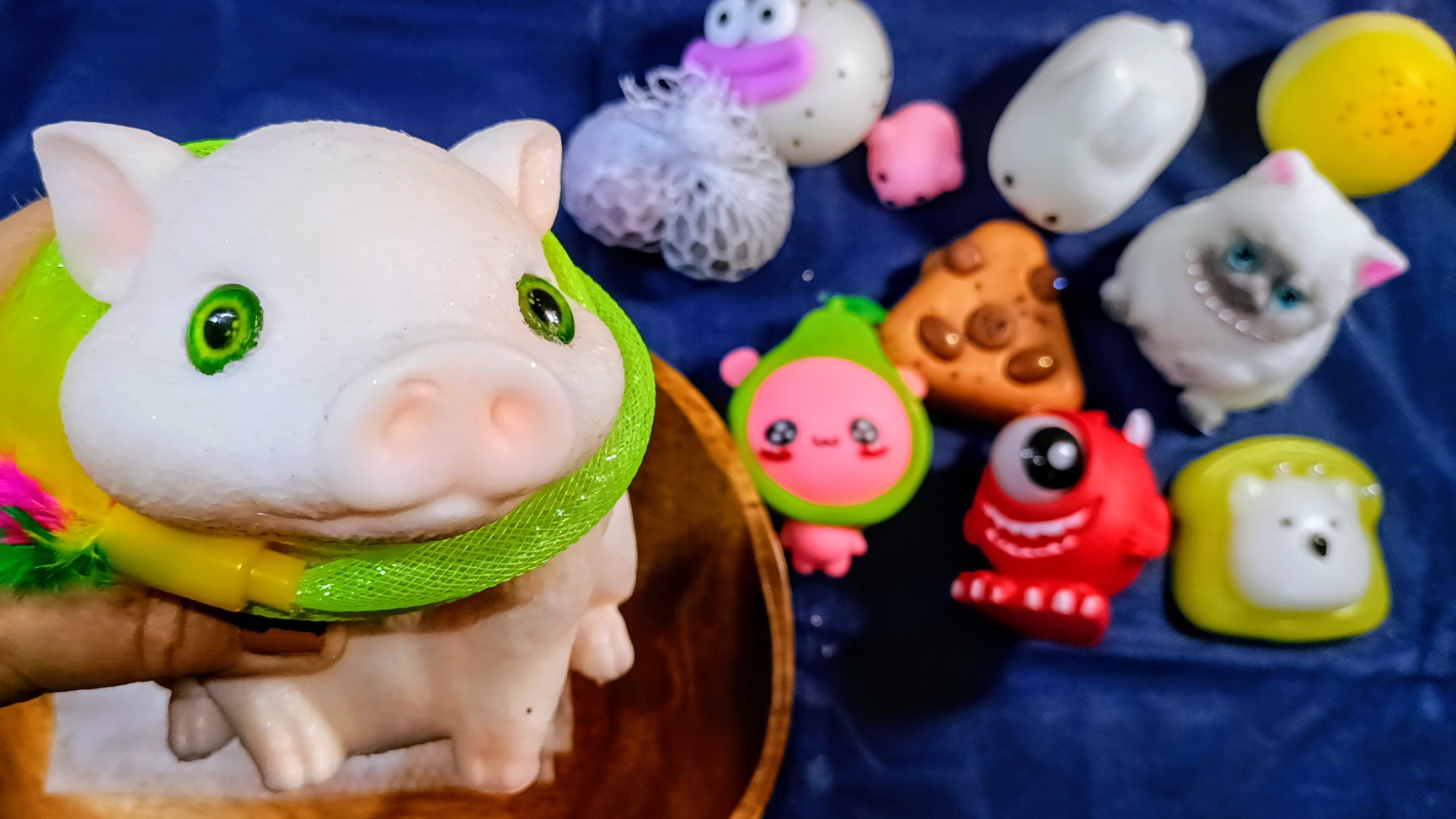 АСМР распаковка сквишей и антистрессов 🤗 ТАБА СКВИШИ лапки ✨ звуки АСМР сквишей 🥰 антистрессы смотреть онлайн