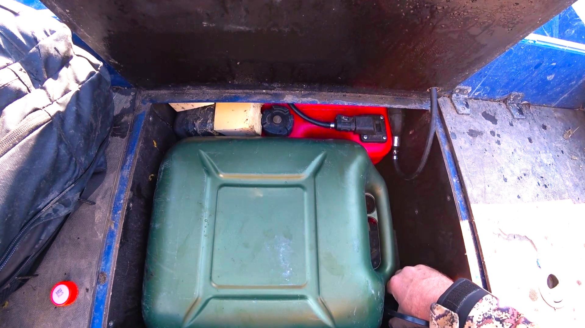 ОТКРЫВАЮ РУНДУК, А ТАМ ТАКОЕ, ЧТО ГЛАЗА НА ЛОБ ПОЛЕЗЛИ! Уничтожитель плавучести, будьте осторожны!