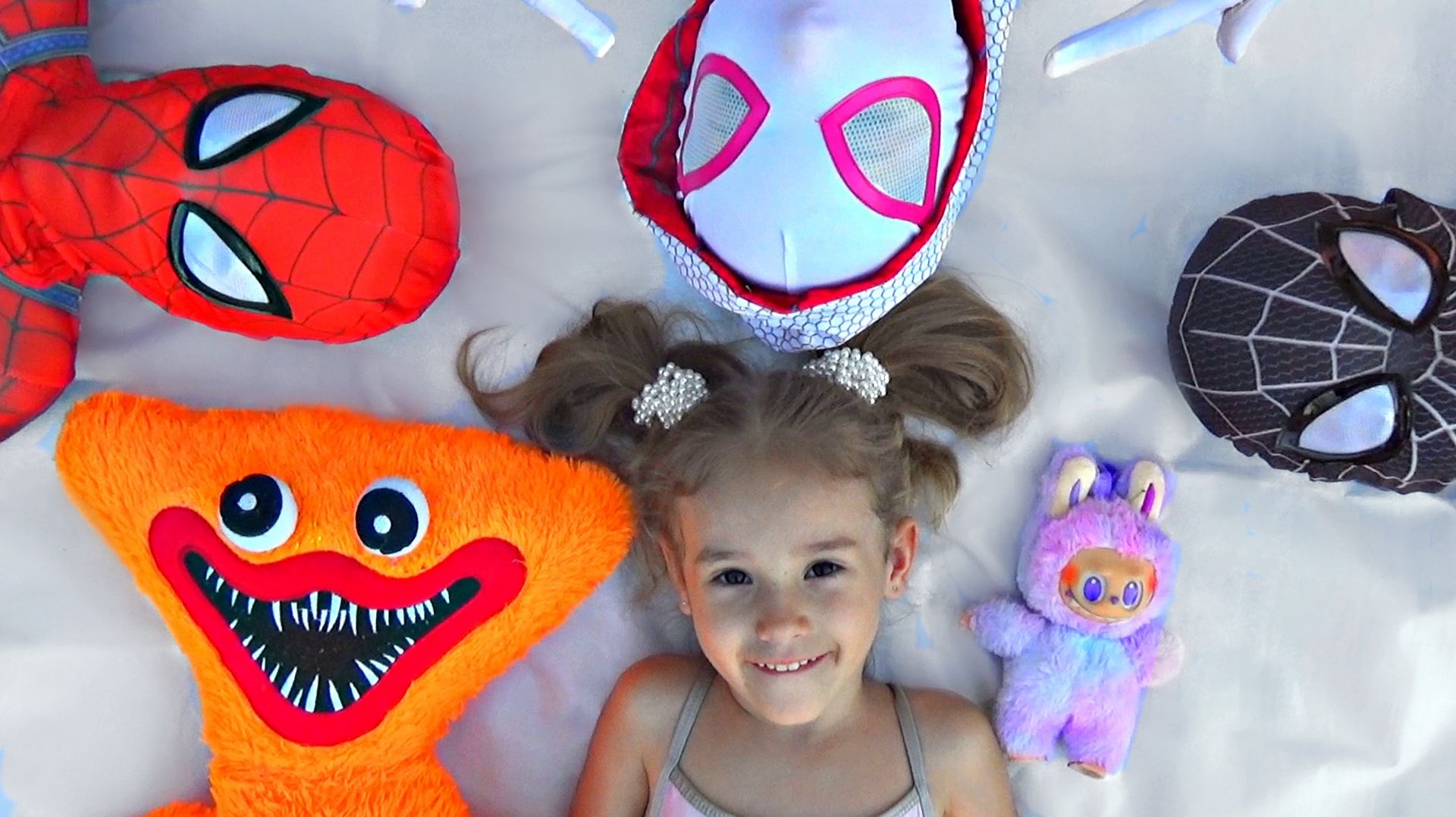 Лабубу, Хагги Вагги и Спайдермены - интересная история для детей смотреть онлайн