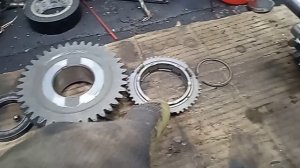 Гранта. Шум в МКПП