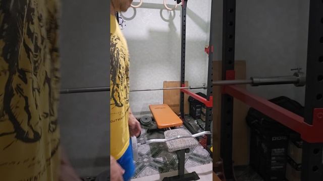 подъём EZ сидя смотреть онлайн