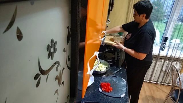 ОБЫЧНАЯ ЖИЗНЬ В СЕЛЕ/ У МЕНЯ СЕГОДНЯ УЖИН ЛЕГКИЙ смотреть онлайн