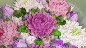 10 букетов ко Дню матери.