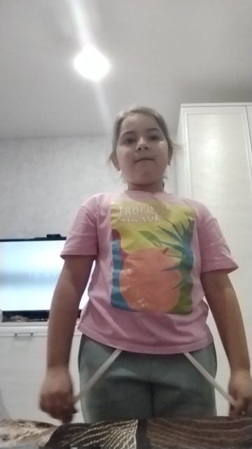 VID_20251201_184957.mp4