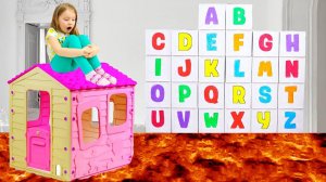 Милана с папой учат английский алфавит ABCD