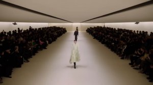 Показ коллекции Balenciaga осень-зима 2023-2024