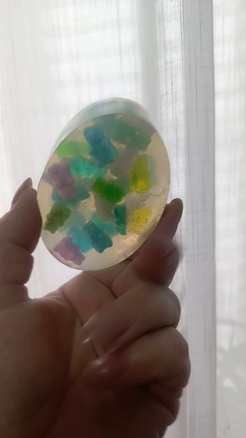 мыло с сюрпризом!