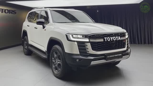 Land Cruiser 300 GR Sport 2026 - Интерьер и Экстерьер смотреть онлайн
