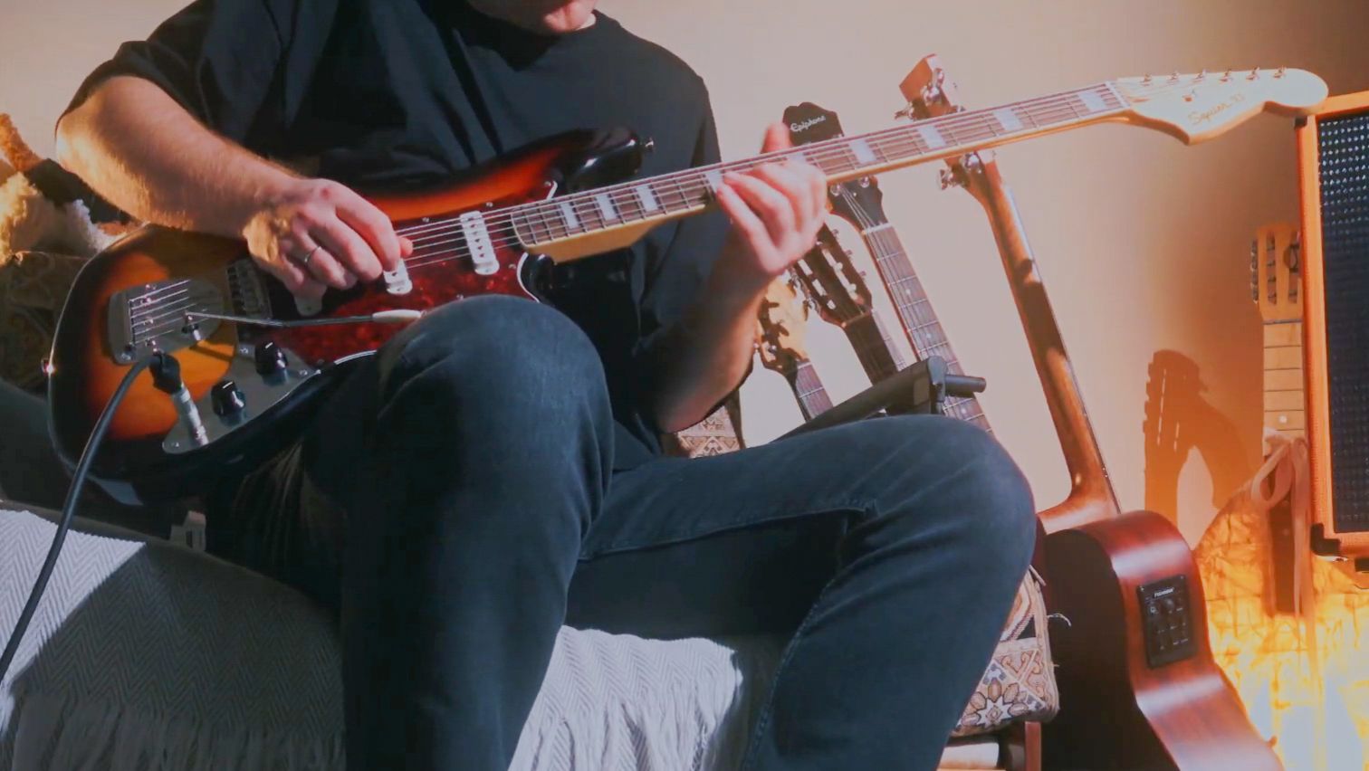 Loop - Импровизация на Fender Bass VI + Orange Crush 50 bass смотреть онлайн