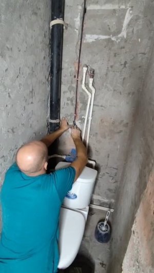 Установка подрозетников/Ремонт своими руками/Ремонт в убитой квартире