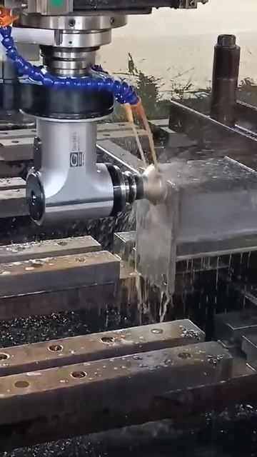 Обработка на фрезерном станке деталей любой формы