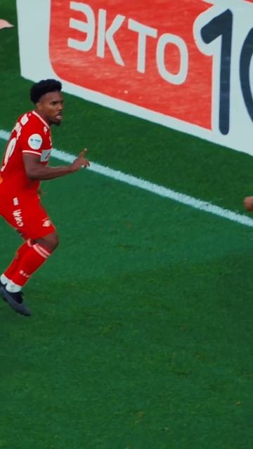 Топ пять самых привлекательных футболистов РПЛ