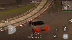 я гоняю в MADOUT 2