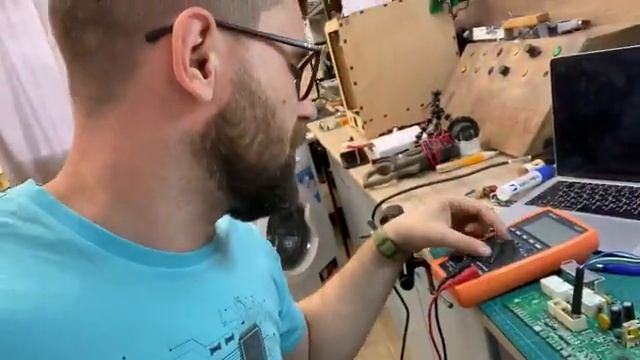 Стиральная машина Indesit не включается? Как проверить и отремонтировать модуль Windy смотреть онлайн