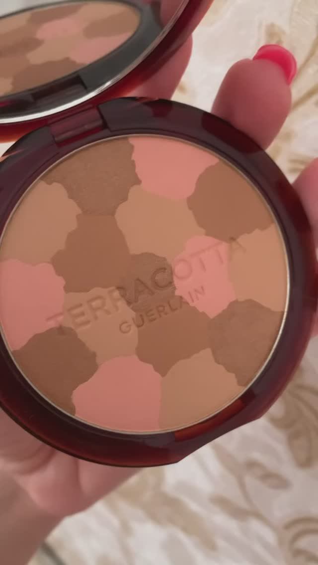 Бронзер Guerlain Terracotta Light Powder