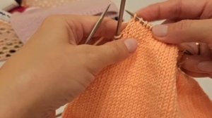 Мастер-класс по вязанию шапочки-бини лицевой гладью