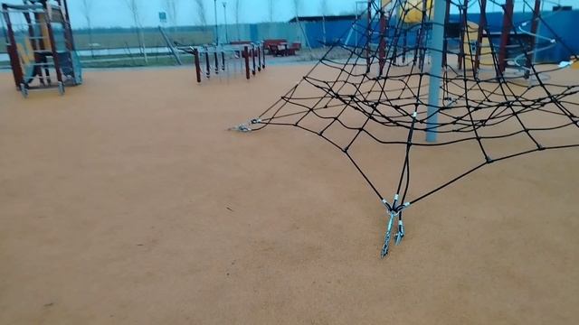 Выходной день, вечерняя прогулка, сходил в магазин. смотреть онлайн