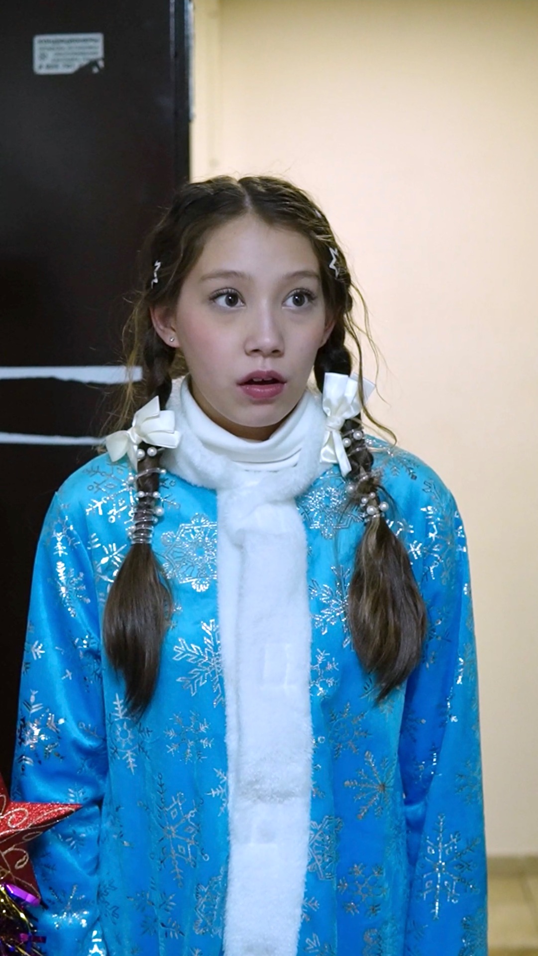 1 серия Новогодняя история. ❄️подпишись на мой ТГ: НАМБЕР УАН - ВИКА ЧЖАН смотреть онлайн