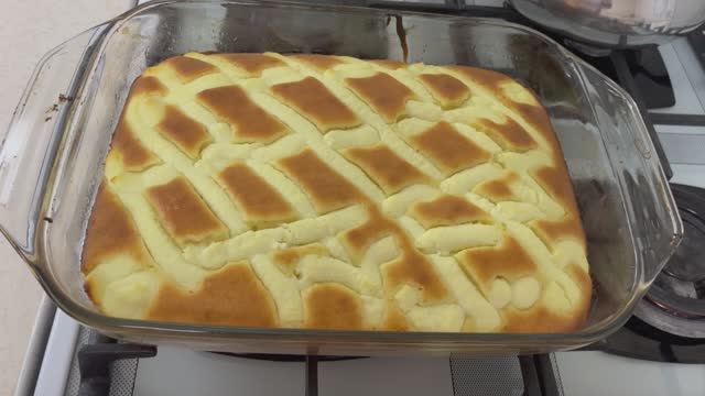 Печем очень вкусный пирог с творогом!🍰🔥 смотреть онлайн